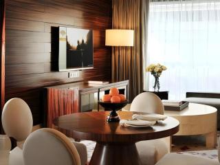 Hotel Tentrem Yogyakarta - Yogyakarta - 2