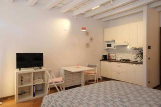 Case VR Holiday - Monolocale Romeo - 7