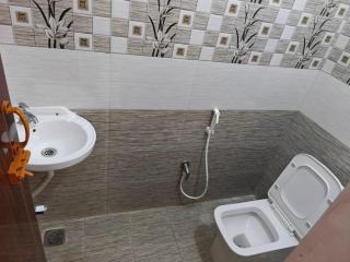 Sri Balaji Guest House - 2