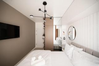 Alezzi Odyssey Pool & Spa Resort - 5