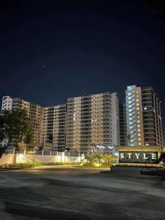 Cozy Condo with Balcony Pool View - Città di Iloilo - 3