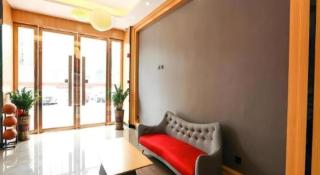 Thank Inn Hotel Guangdong Zhuhai Jiwan Hongqi Central Sqaure - 8