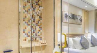 YUN-RAY Ambassador Hotel - 1