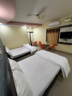 Hotel Lisa Galaxy - Chatrapur - 9