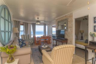 Tide and Whale Tail - Hermanus - 5