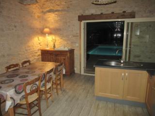 Gîte le Safranier Maison ancienne avec piscine couverte et chauffée - 6