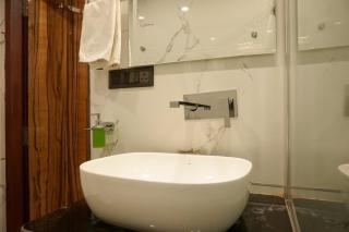 Hotel Divyanshi Inn - 8