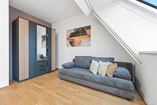 Nüll Residences 37 - Bright Attic Apartment with AC - 5