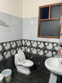 Himshikha 2BK- Blend of comfort & style - 6