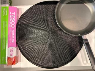 Modern 3-Bedroom Home in Bletchley, Milton Keynes - 2