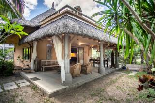 Toshu - Two Bedrooms in Heaven - 0