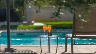 Modern villa Grgo with pool and jacuzzi in Tinjan - Bašići - 4