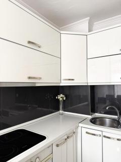 Cozy Downtown Escape - 1