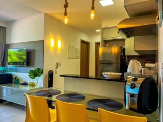 Apartamento 2 quartos - Resort Cupe Beach Living - Melhor Resort Beira Mar de Porto de Galinhas com 22 piscinas e área de lazer completa - Fica a apenas 3km do centro de Porto - 3