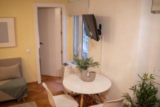 Apartment in Ciutat Vella Born - 9