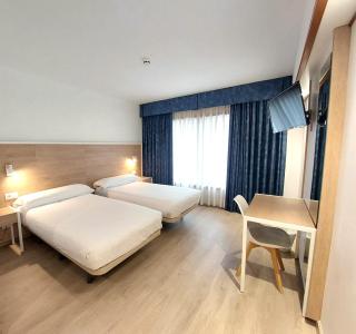 Hotel Costa Atlántica - 4