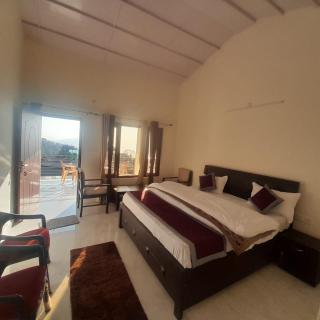 Apple Hilltop Homestay - 5