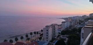 Magníficas vistas a la playa con piscina y parking - 7