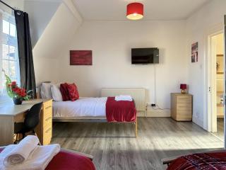 St John's House Isleworth London By Smart Corporate Stays - 9