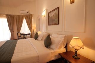 The Hundred House - Colonial Bungalow- Wayanad - 3