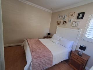 African Nights Protea House - 1