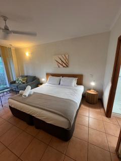 Barefoot Retreat Port Douglas - 0