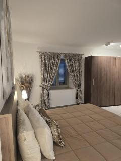 Birgu Seafront 3 Bedroom Apartment - 6