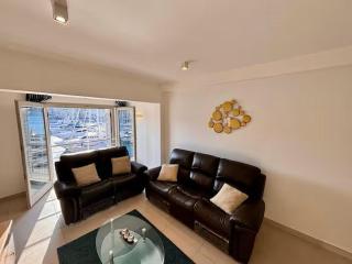 Birgu Seafront 3 Bedroom Apartment - 2