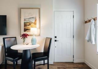 Affordable SoCo New Build, KingBed, Fenced Yard - 2