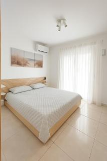 Nikiti Pure Modern New Build Apartment - 9