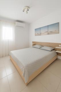 Nikiti Pure Modern New Build Apartment - 8