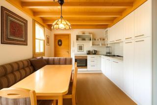 Tarvisio Cozy Alpine Refuge with Gym - 0