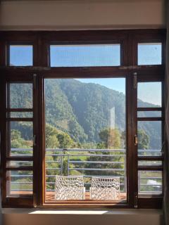 Sowa Stays - BIR - 6