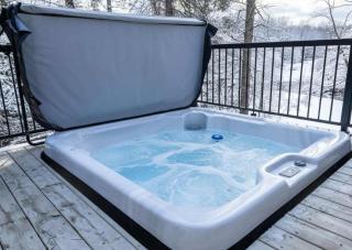 Spa and Sauna - Riverside - Brand New- SKOV Chalets - 8