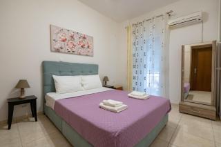 City Base for 2 - Kolonos near Metro by ΜΡS - Athens - 4