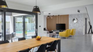 Modern villa Nea with outdoor pool in Pula - 2