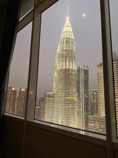 Sky Suites KLCC by Apartment TD Luxury - 3