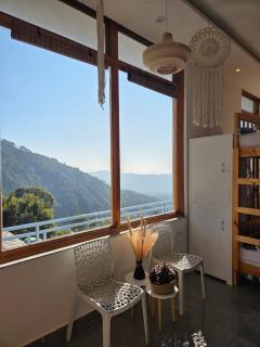 Sowa Stays - BIR - 5