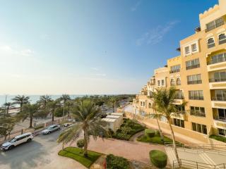 Modern Studio Apartment in Bab Al Bahar - 4