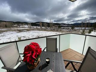 Coqueto Apartamento en Alcalá de la Selva, parking privado, terraza y vistas by Family Homes - 4