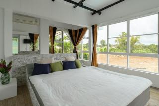 The Garden Escape Villa, Private Tropical Hideaway - 3