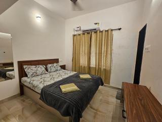 Rock Finch Holiday Homes - Malpe Beach - 8