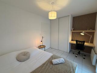 Le Clair de Lune Elegant T3 with Private Parking - 6