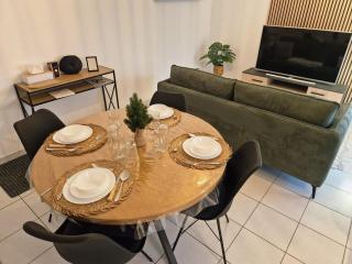 Le Clair de Lune Elegant T3 with Private Parking - 3