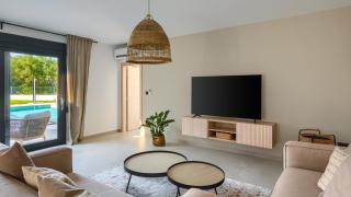 Modern Villa Ava with outdoor pool in Tar - 7