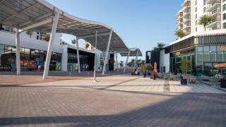 Bright 1BR Yas Island Near F1 & Ferrari World - 3