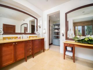 Redecorated! New Offering The Palm Coast F202 Ocean View Grand Luxe Villa Sleeps 8! - Wailea - 9