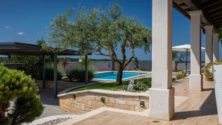 Activity villa Gita with pool and grill in Tinjan - Brečevići - 4