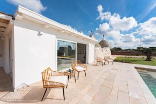 HelloAPULIA - Trulli Veronica - Authentic Trulli Retreat between Martina Franca and Locorotondo - Pet Friendly - 9