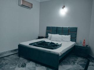 A and B GUEST HOUSES ISLAMABAD - 3